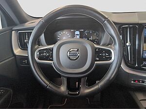 Volvo  +B4+GT+Lenkradhzg+R-Kam+AHKsemi+ThorsHammer+