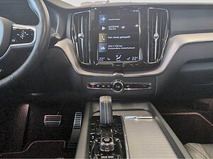 Volvo  +B4+GT+Lenkradhzg+R-Kam+AHKsemi+ThorsHammer+