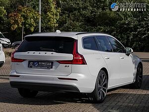 Volvo  +B3+CORE+Benzin+NAVI+SHZ+LM+BLUETOOTH+KAMERA+