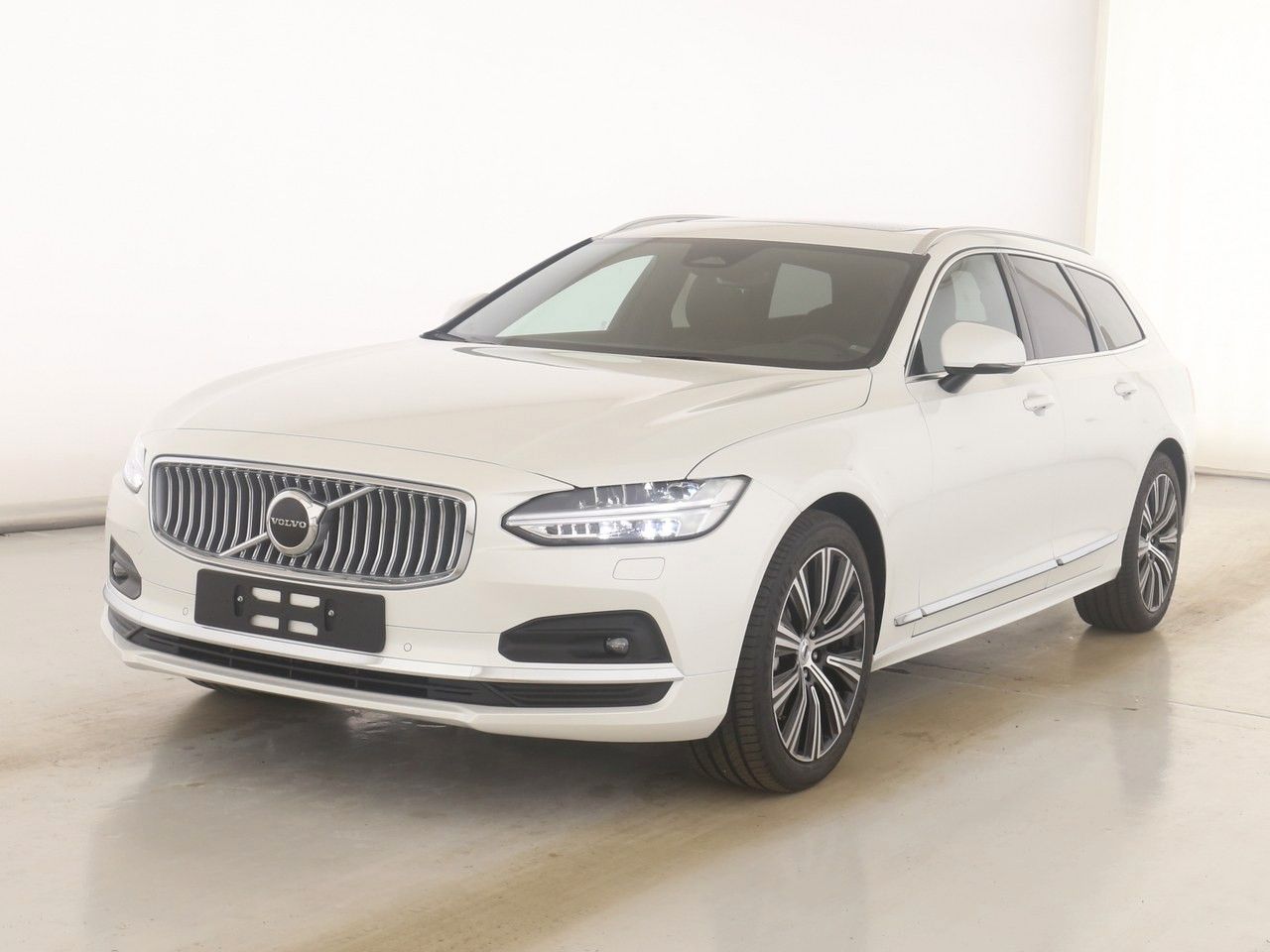 Volvo  V90 Plus, B4 Mild-Hybrid, Diesel, Bright