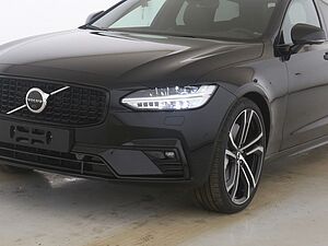 Volvo  B5 AWD Mild-Hybrid Diesel  Ultimate Dark