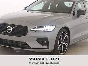 Volvo  B5 AWD Mild-Hybrid Benzin Ultimate Dark