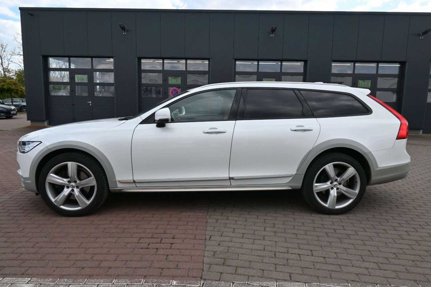 Volvo  V90 CC D5 AWD Ocean Race*PANO*360*RFK*AHK