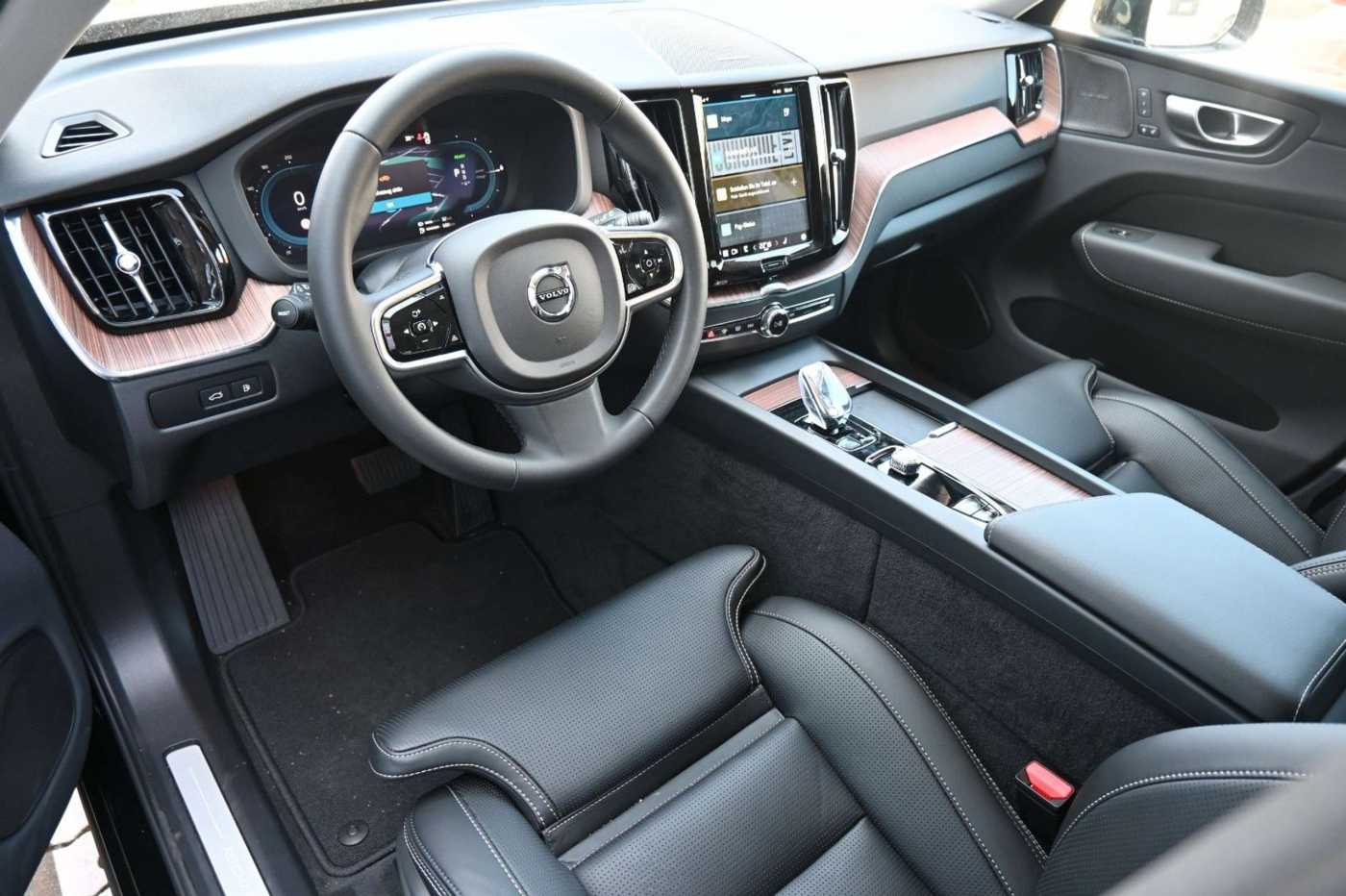 Volvo  T6 AWD RC Plus Bright*PANO*360*Luft*H&K*ACC