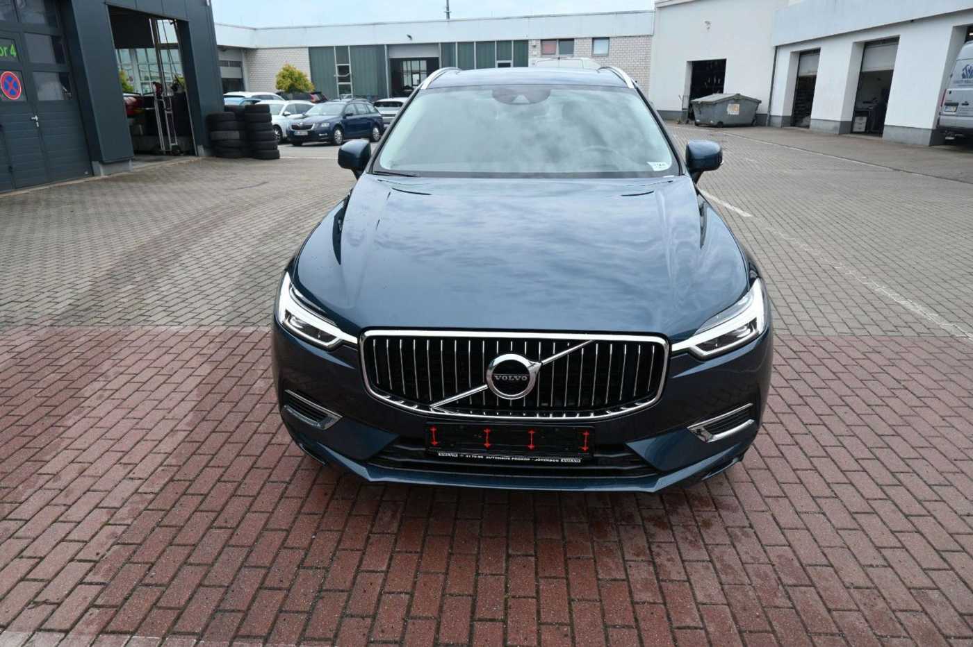 Volvo  Inscript. T8 PHEV AWD*HUD*Massage*Luft*AHK