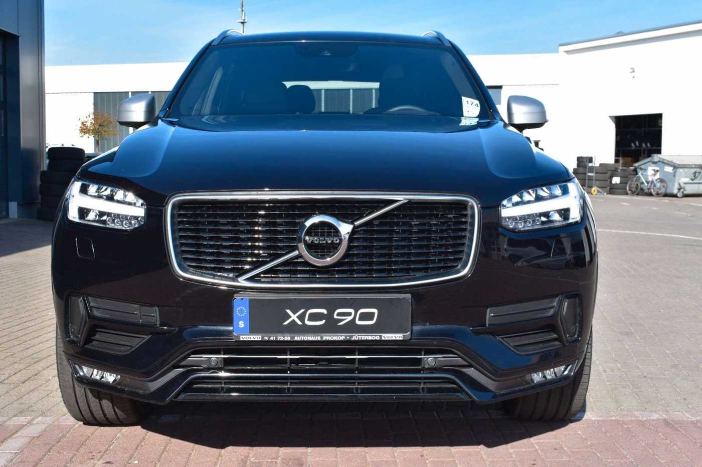 Volvo  R Design AWD*B&W*LUFT*360°*HUD*PANO*AHK*7SI