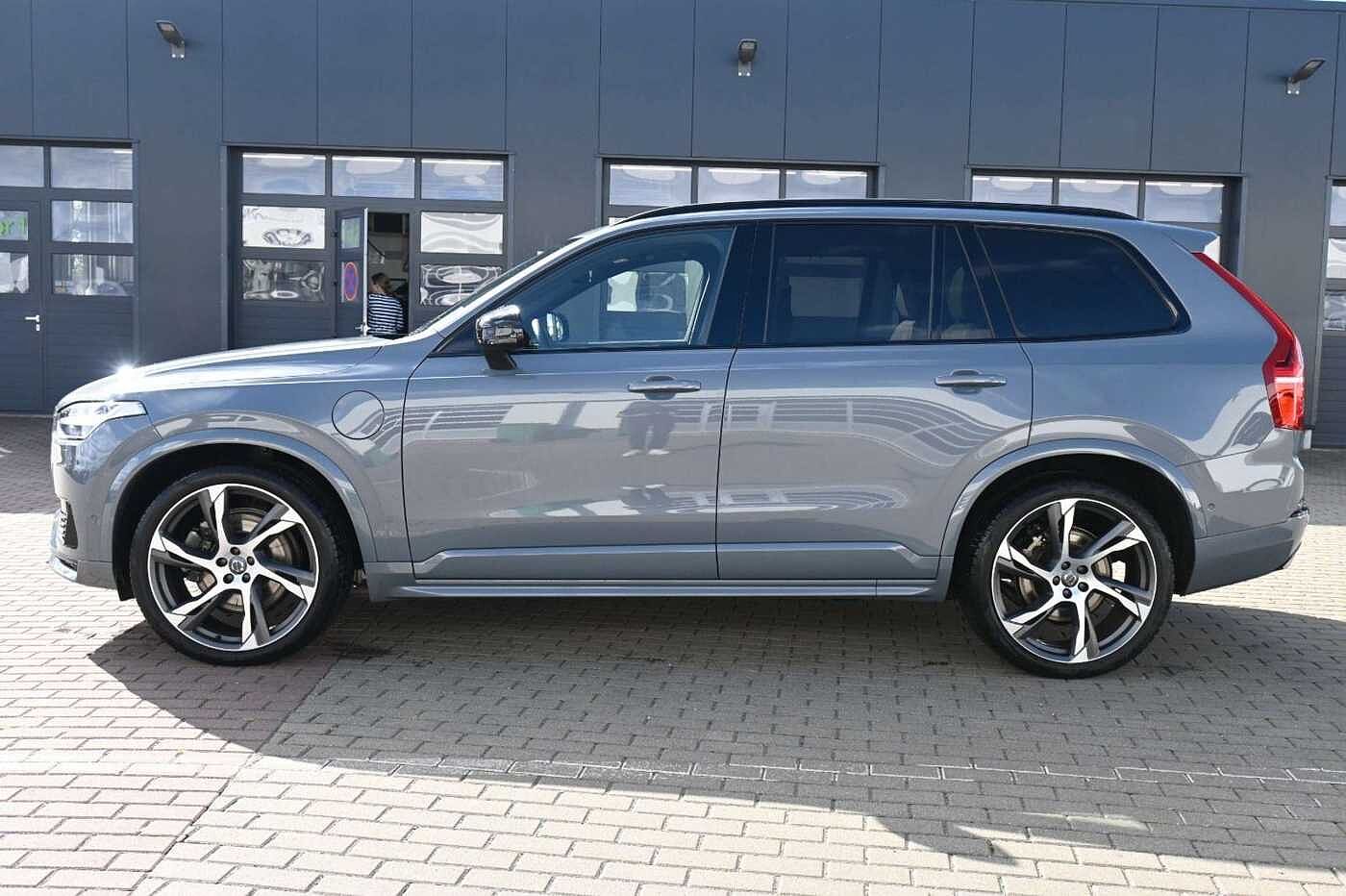 Volvo  T8 RDesign Recharge PHEV*360*LUFT*PANO*AHK*