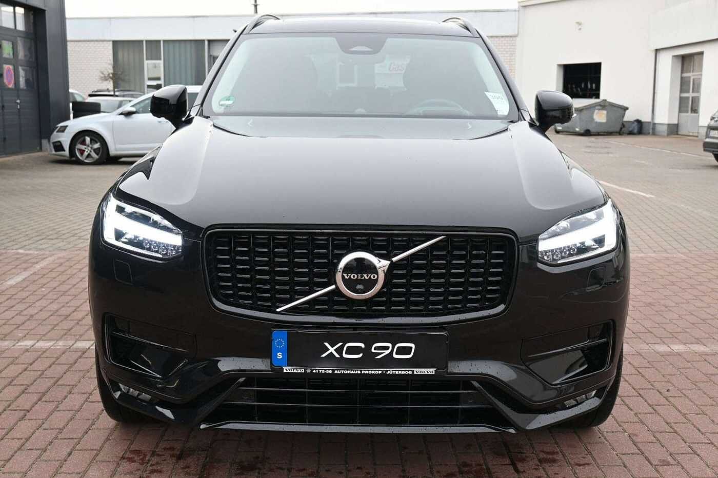 Volvo  Ultimate Dark AWD *B&W*HuD*ACC*22'*360°PANO