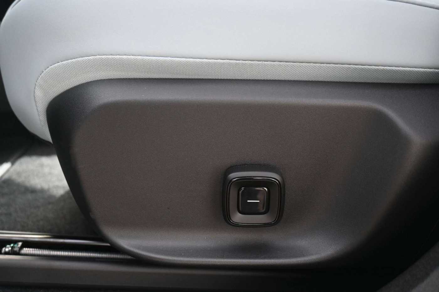 Volvo  Single Motor Extended Range Ultra