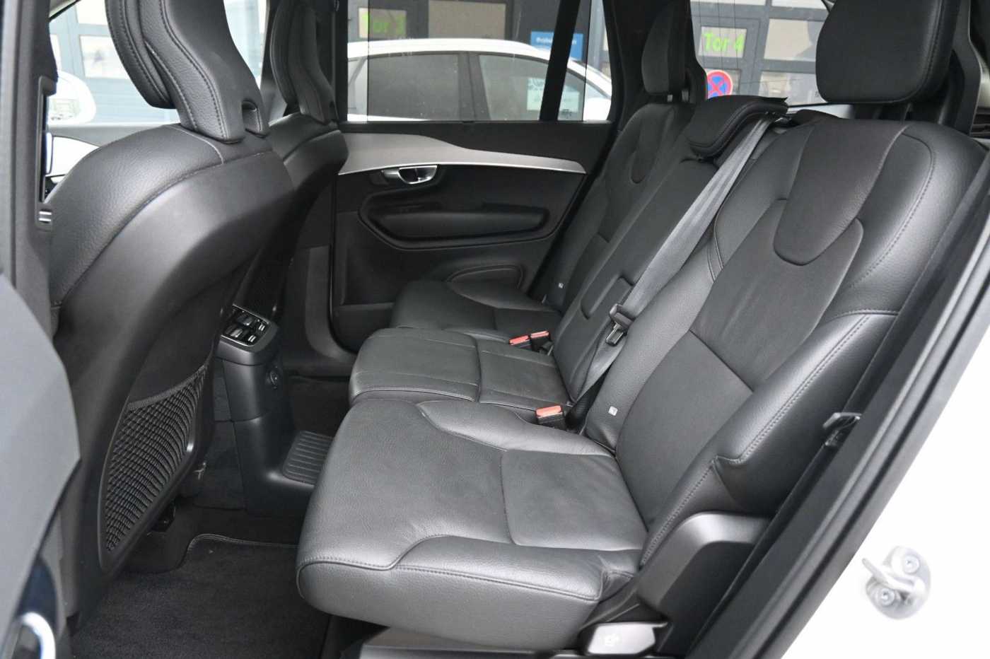 Volvo  T8RCBright*PANO*LUFT*360°*AHK* KEIN MIETWAG