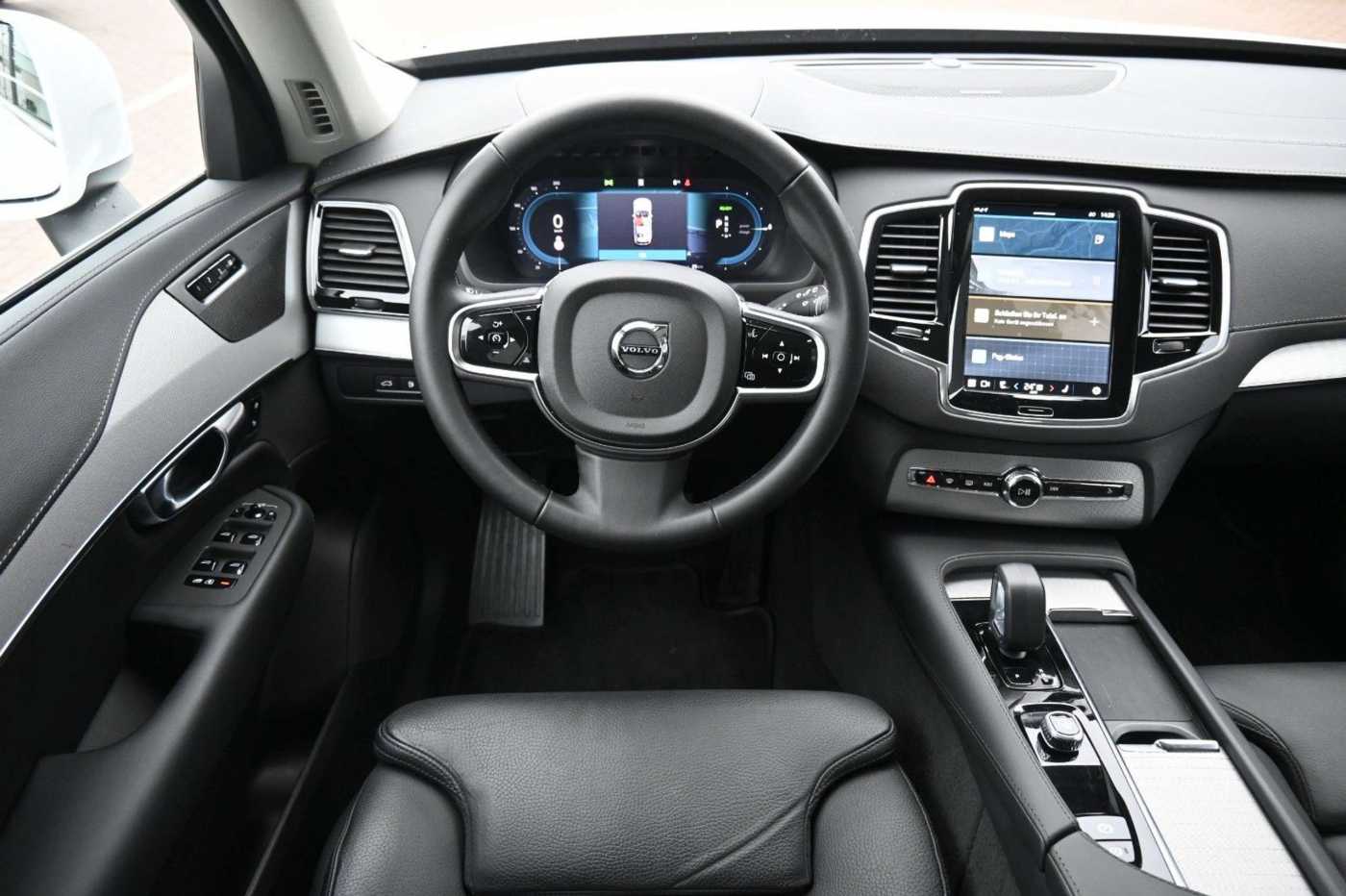 Volvo  T8RCBright*PANO*LUFT*360°*AHK* KEIN MIETWAG