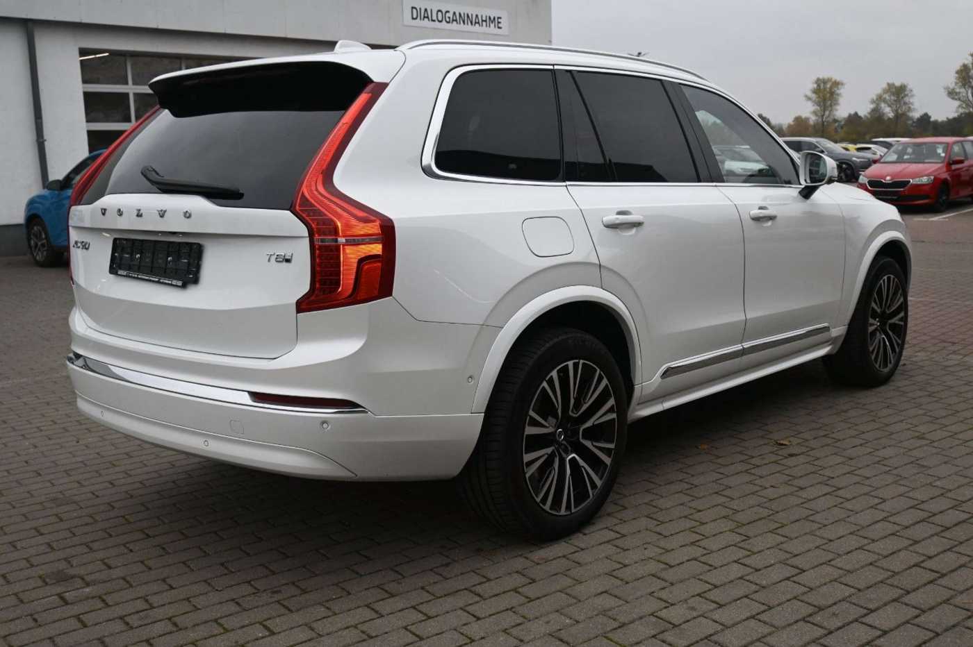 Volvo  T8RCBright*PANO*LUFT*360°*AHK* KEIN MIETWAG
