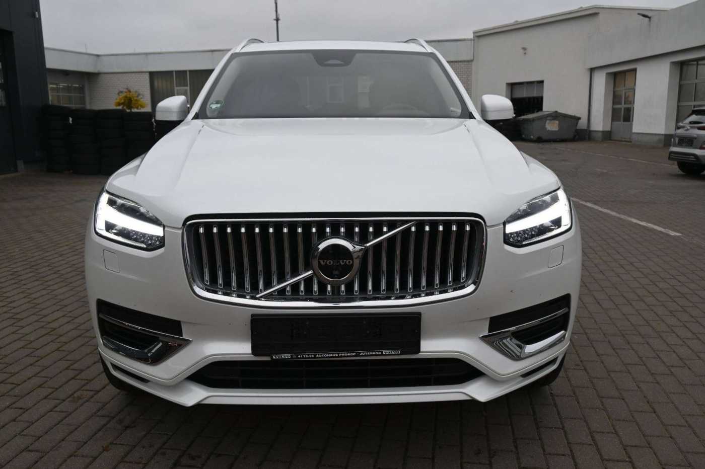 Volvo  T8RCBright*PANO*LUFT*360°*AHK* KEIN MIETWAG