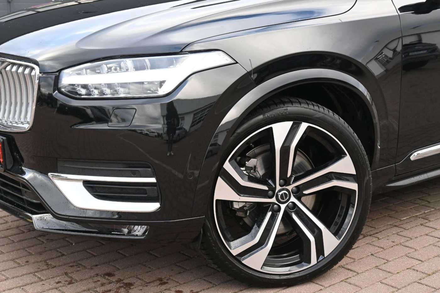 Volvo  Ultimate Bright AWD*MASS*LUFT*B&W*360°*22'*
