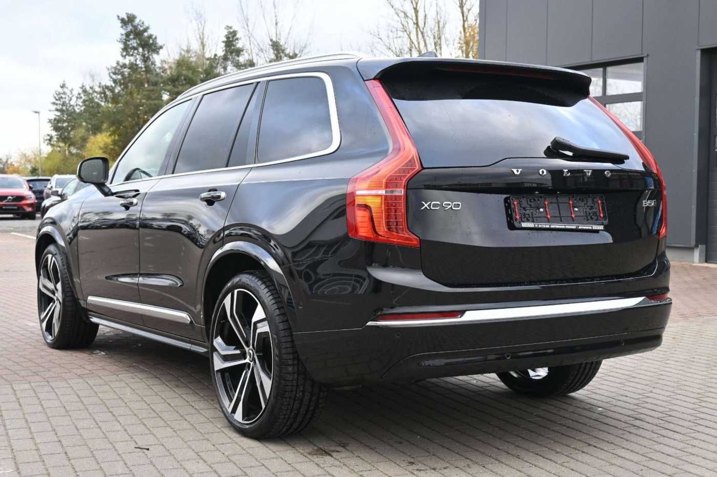 Volvo  Ultimate Bright AWD*MASS*LUFT*B&W*360°*22'*