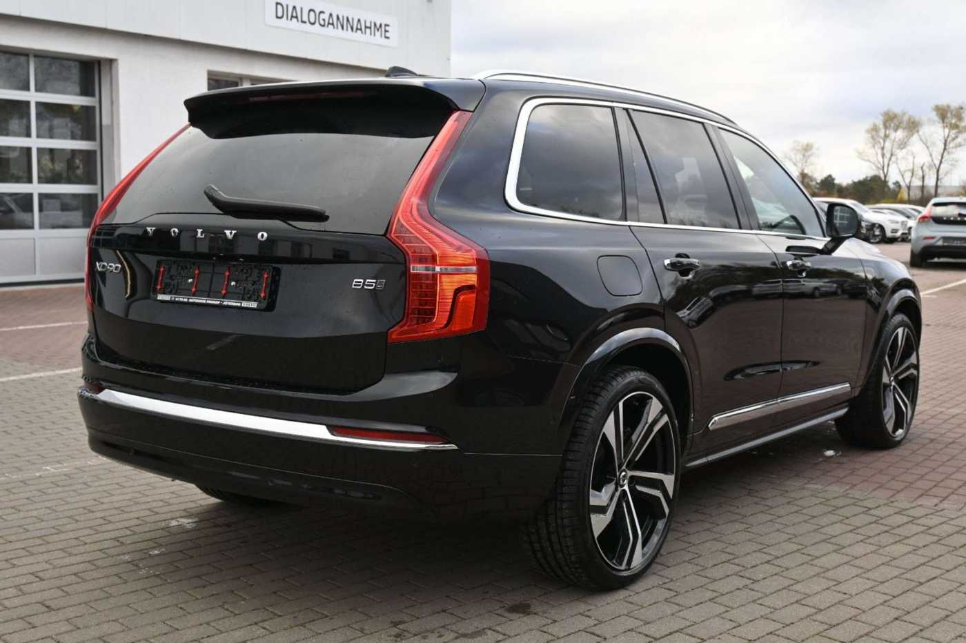 Volvo  Ultimate Bright AWD*MASS*LUFT*B&W*360°*22'*