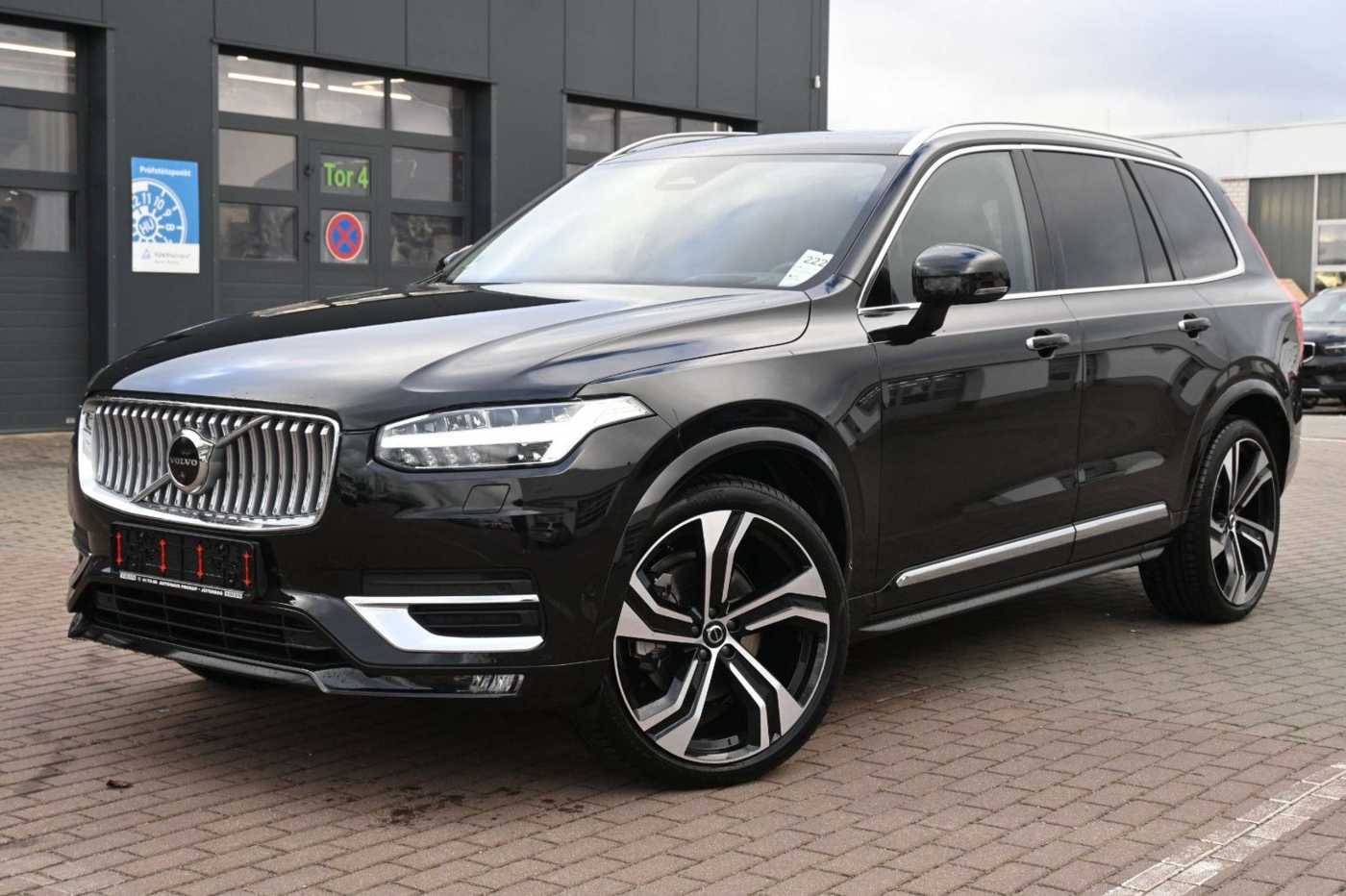 Volvo  Ultimate Bright AWD*MASS*LUFT*B&W*360°*AHK*