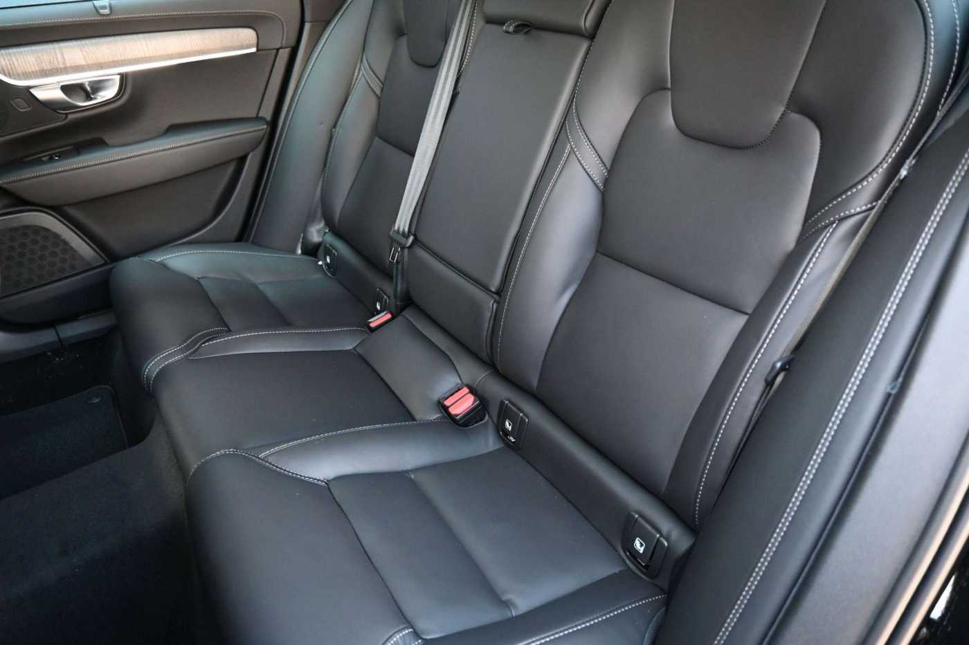 Volvo  V90 B4 D AWD Cross Country Plus*Pano*STHZG*AHK