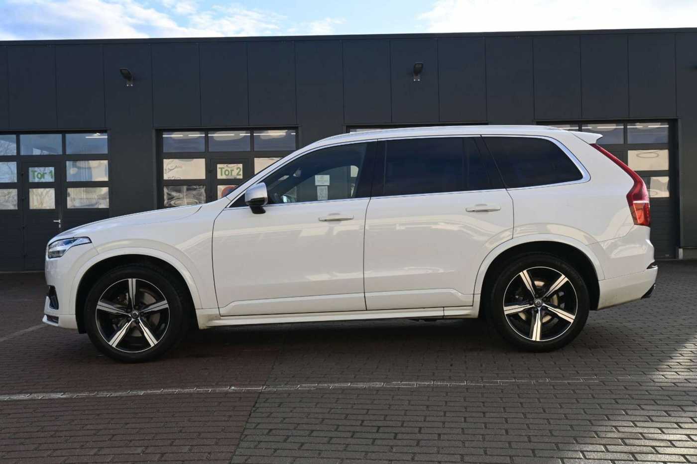Volvo  Mietkauf *XC90 R DesignAWD*LUFT*KAM*7Si*Mietkauf