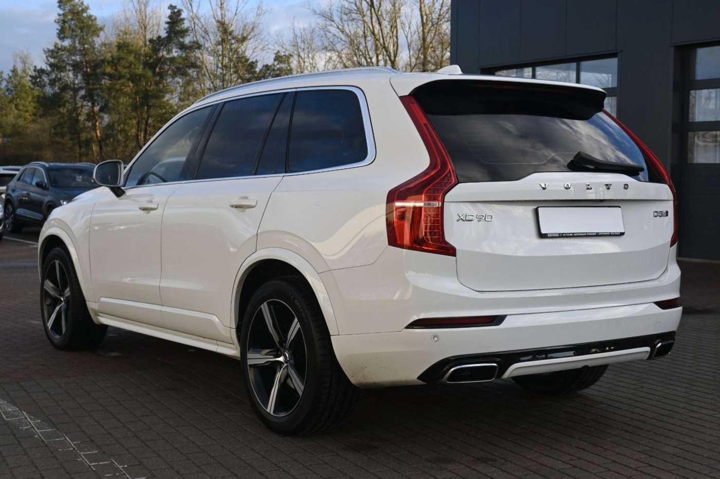 Volvo  Mietkauf *XC90 R DesignAWD*LUFT*KAM*7Si*Mietkauf