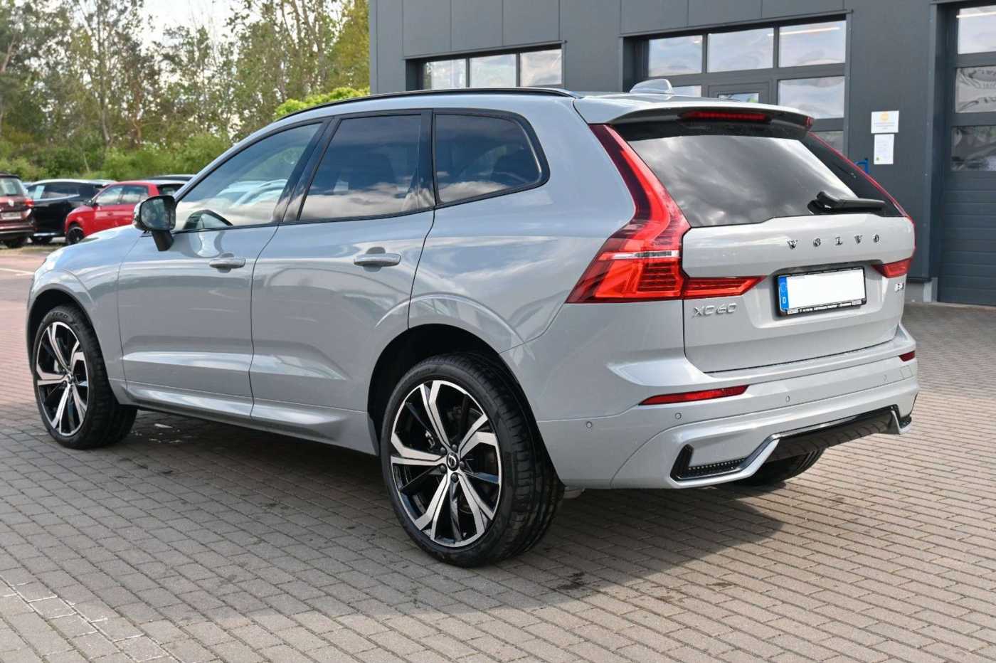 Volvo  B4 D AWD Ultimate Dark*STDHZG*360°*LUFT*ACC