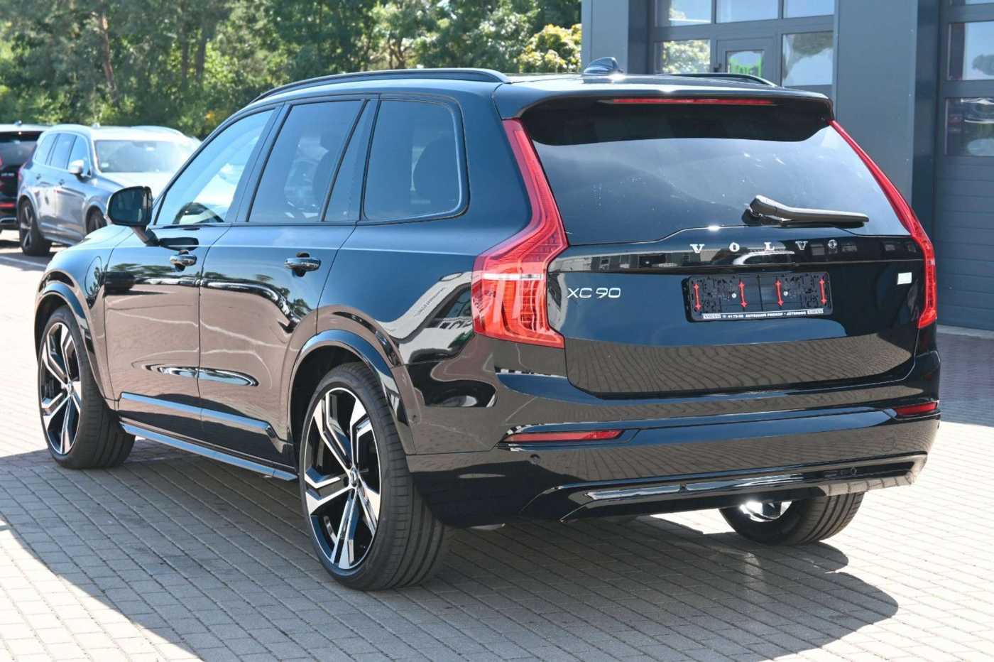 Volvo  T8 Recharge AWD Ultra Dark*PANO*B&W*STHZ*QI