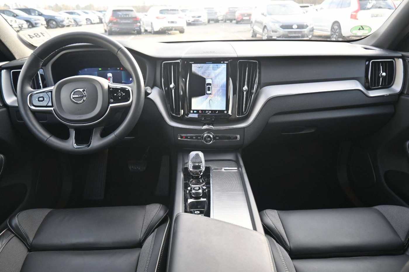 Volvo  B4 D AWD Plus Dark*FSHZG*360°*H&K*ACC