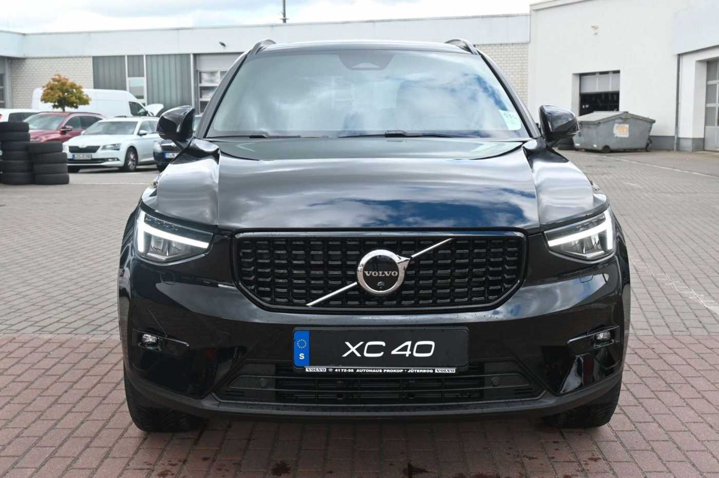 Volvo  B4 DKG Plus Dark*STDHZG*PANO*360°*ACC