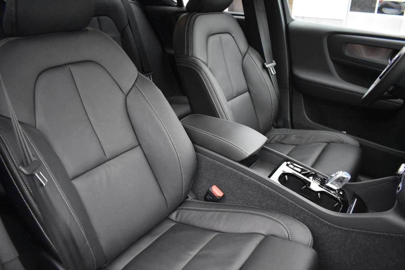 Volvo  T5 Recharge 2WD Plus Dark*RFK*H&K*ACC