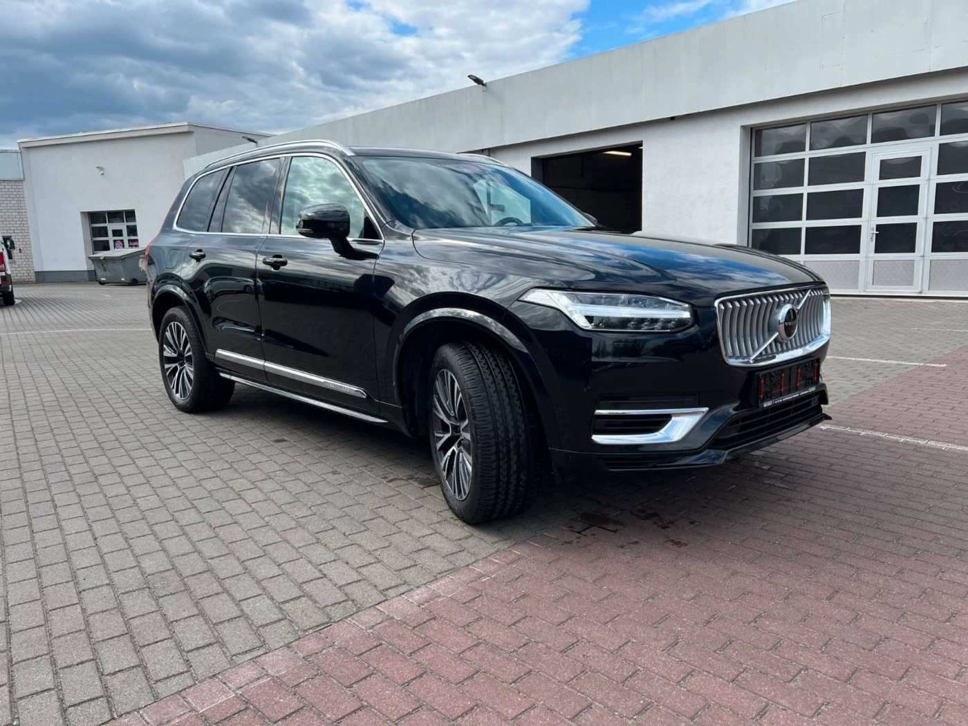 Volvo  Inscription Expression RC Plug-In Hyb*AHK*