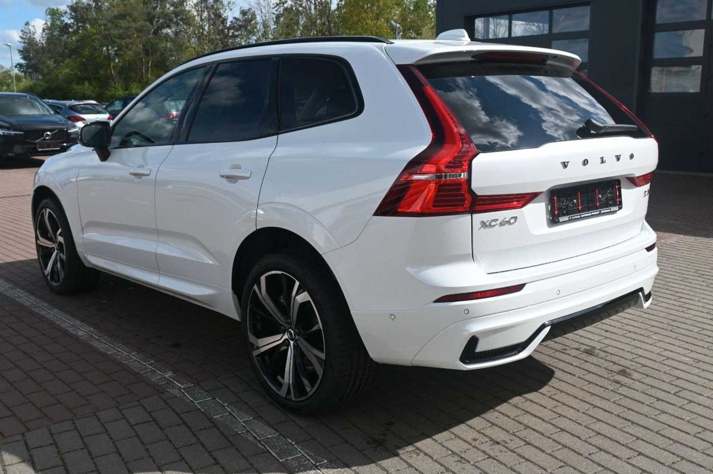 Volvo  B4 D AWD Ultimate Dark*STDHZG*360°*LUFT*ACC