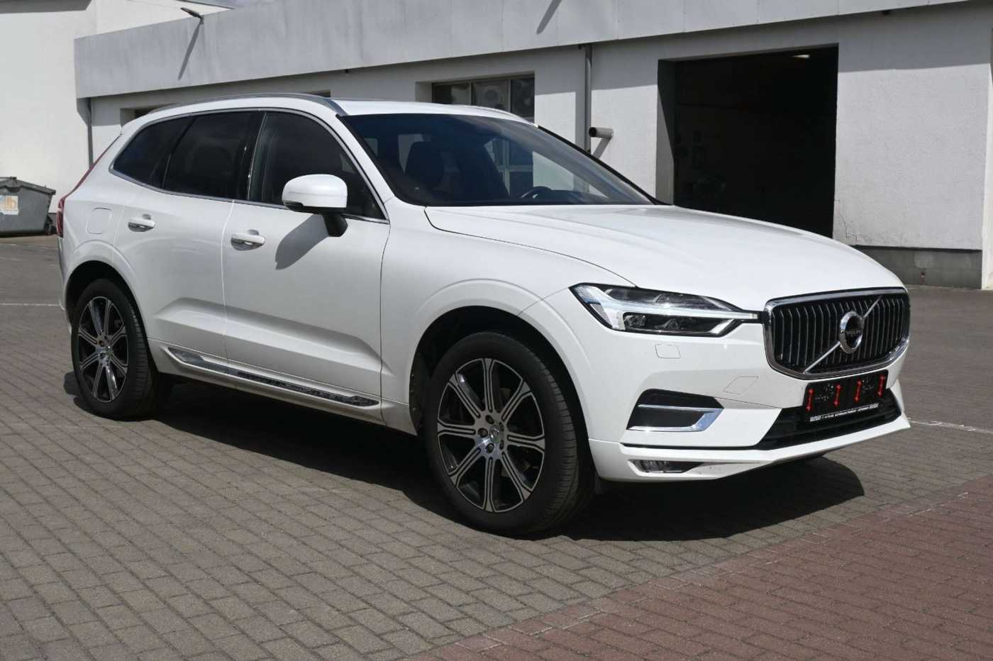 Volvo  D4 FWD Autom. Inscription*STDHZG*PANO*ACC*