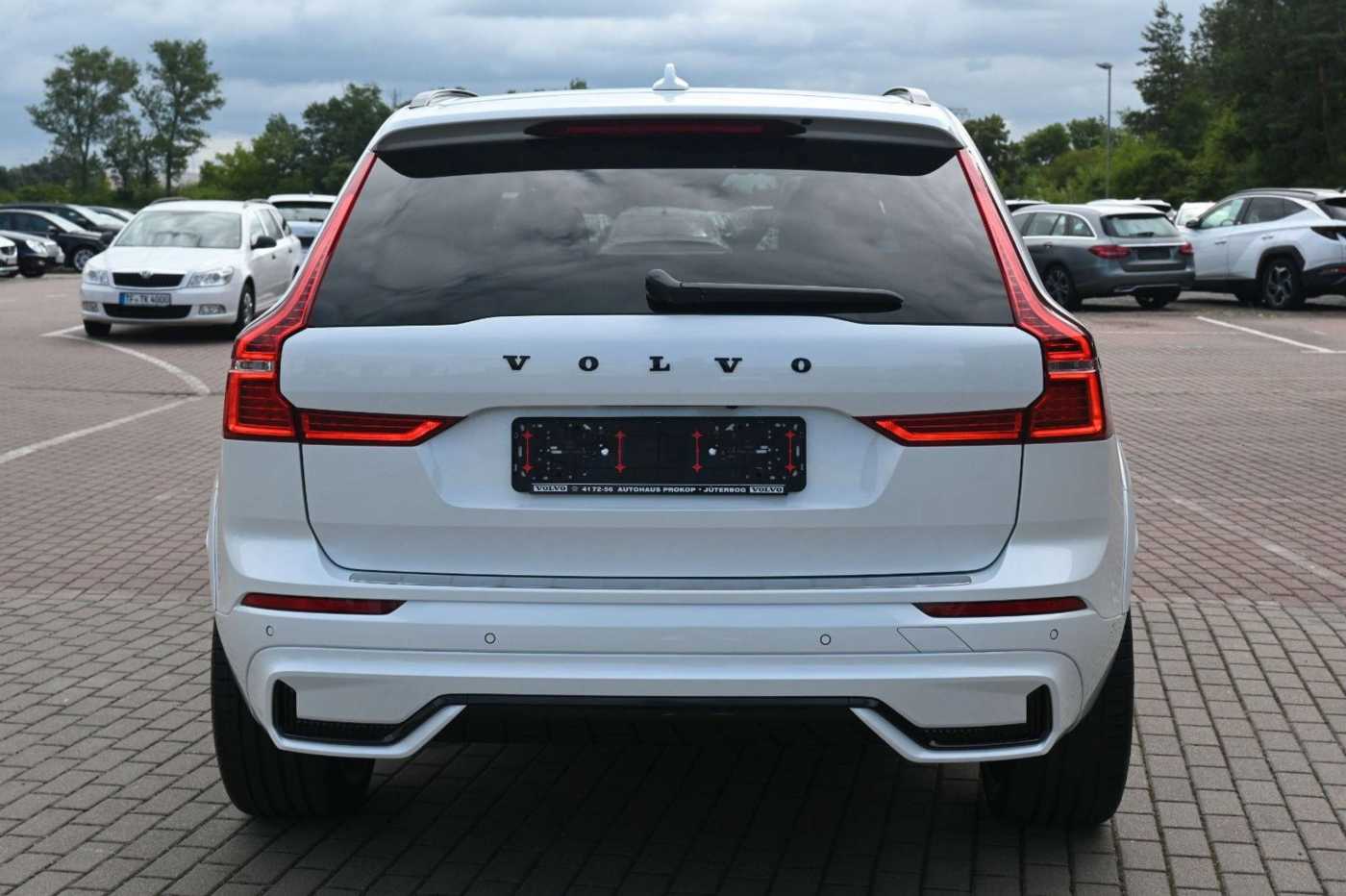 Volvo  B4 D AWD Ultimate Dark*STDHZG*LUFT*360°*ACC