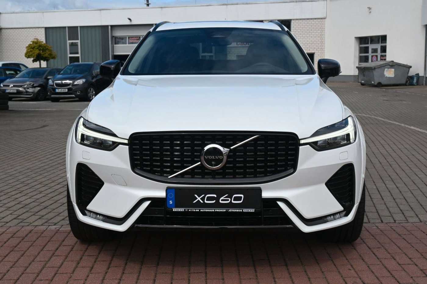 Volvo  B4 D AWD Ultimate Dark*STDHZG*LUFT*360°*ACC