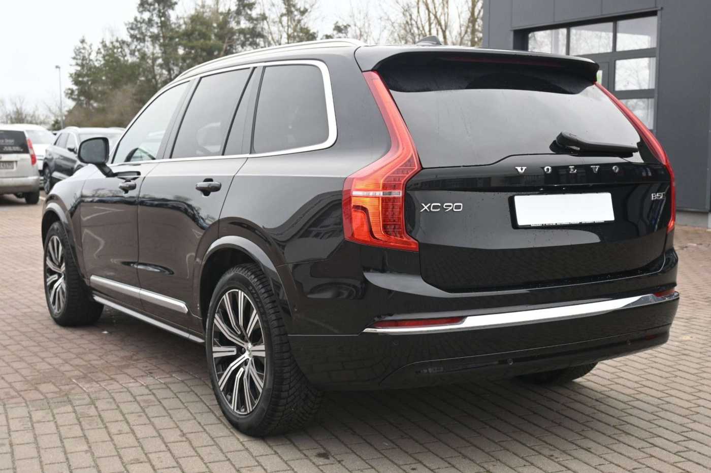 Volvo  Ultimate Bright AWD *HUD*AHK*B&W*MASS*PANO*