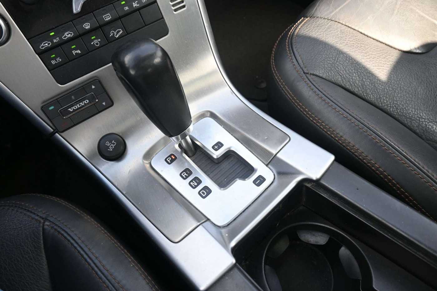 Volvo  D5 AWD Autom. Summum*PANO*BLIS