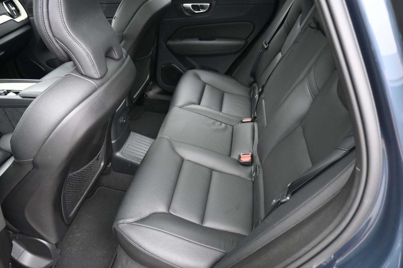 Volvo  T8 Inscription PHEV AWD*H&K*STHZG*PANO*