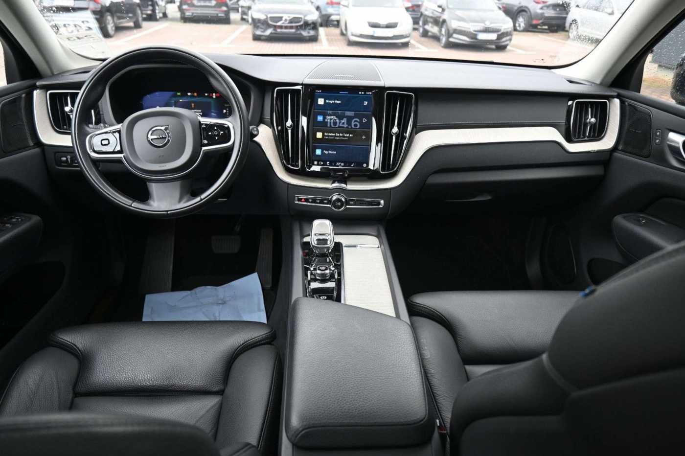 Volvo  T8 Inscription PHEV AWD*H&K*STHZG*PANO*