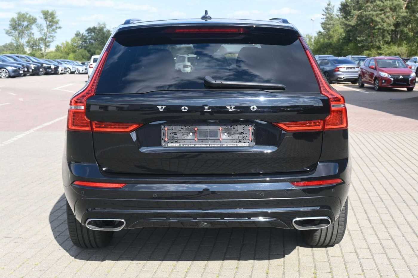 Volvo  T4 Autom. R-Design*STDHZG*H&K*BLIS*AHK