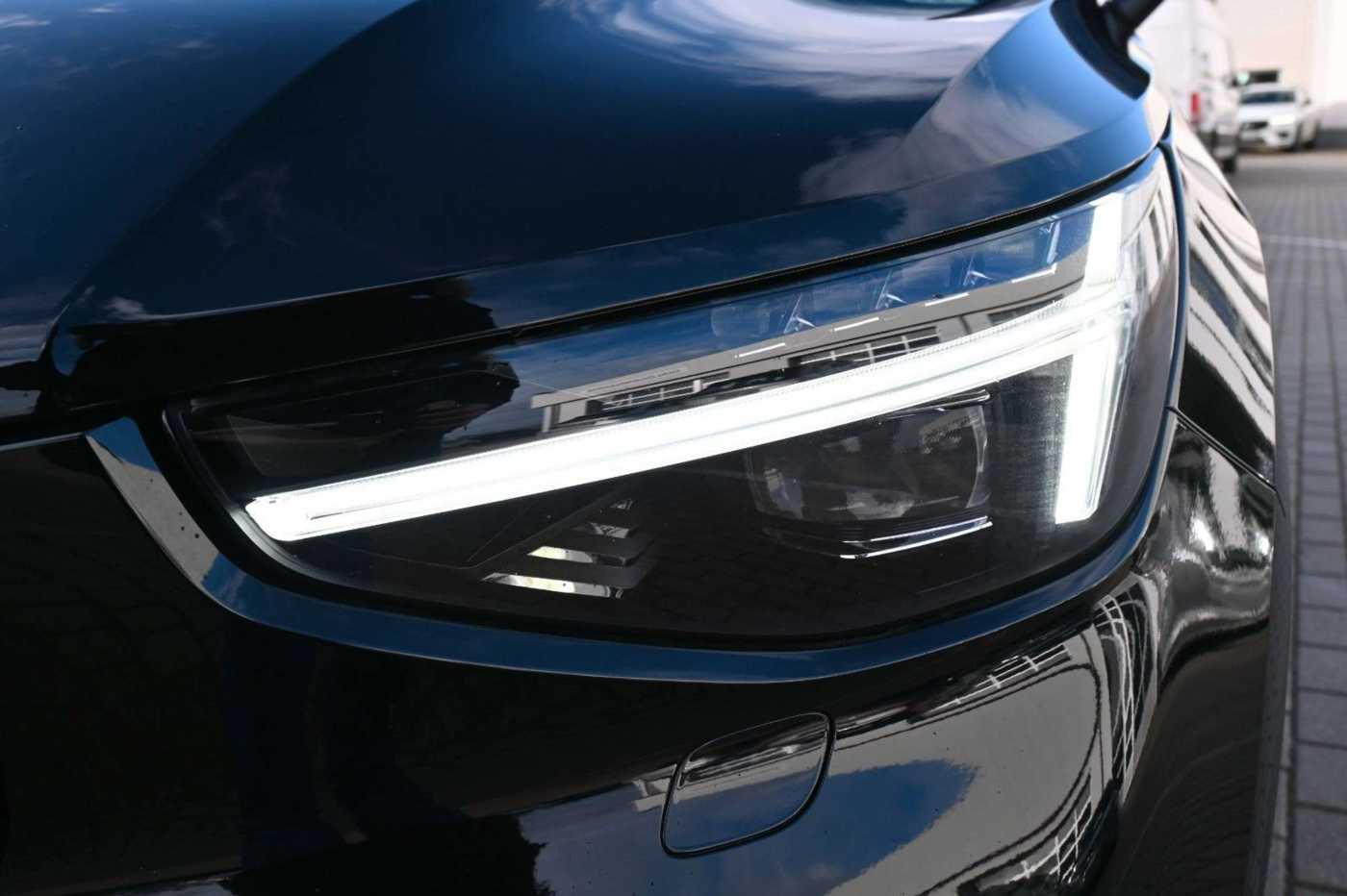 Volvo  B4 DKG Ultimate Dark*360°*STDHZG*BLIS*ACC*