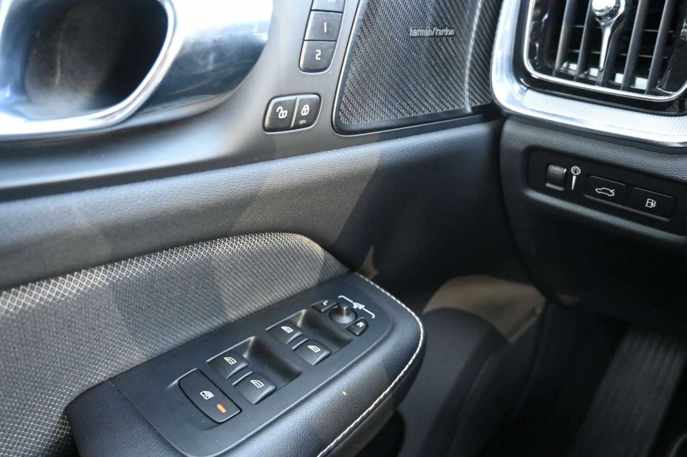 Volvo  T6 Recharge AWD R-Design*RFK*FSHZG*BLIS