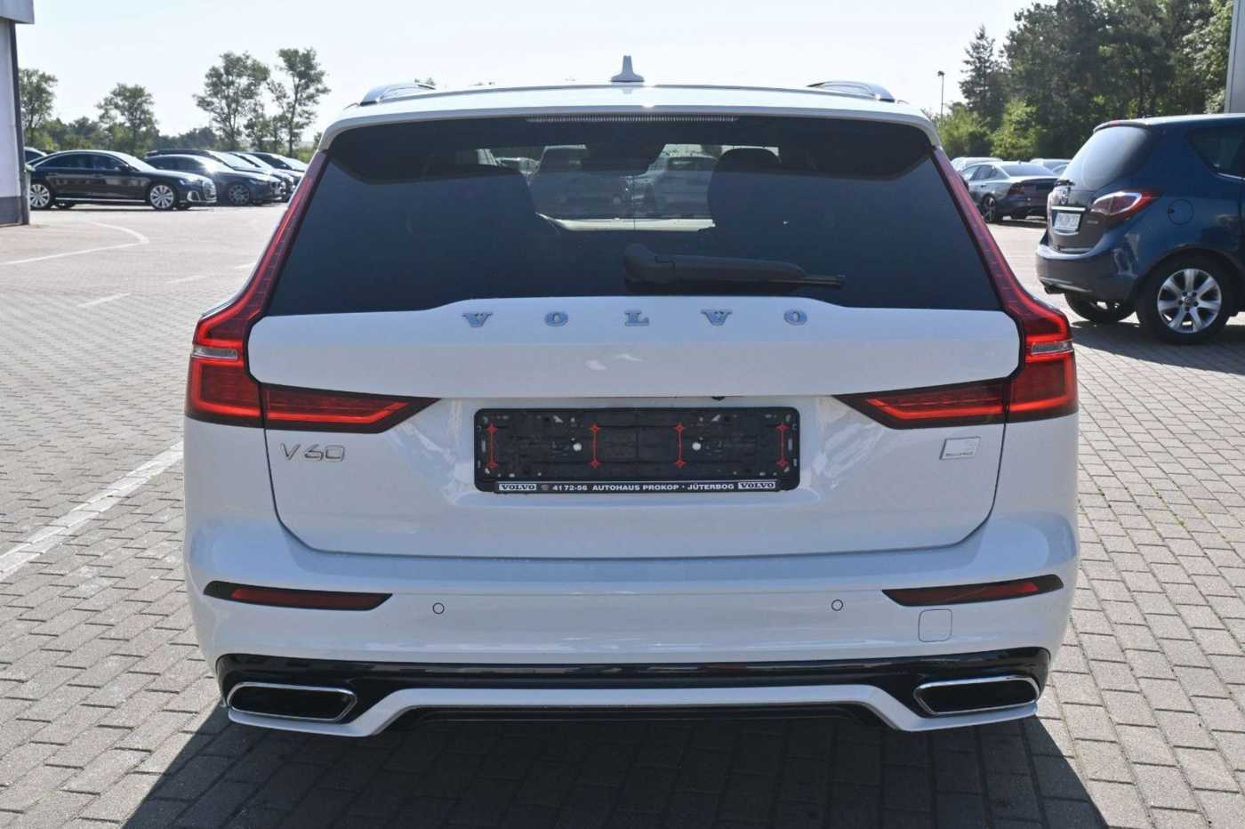 Volvo  T6 Recharge AWD R-Design*RFK*FSHZG*BLIS