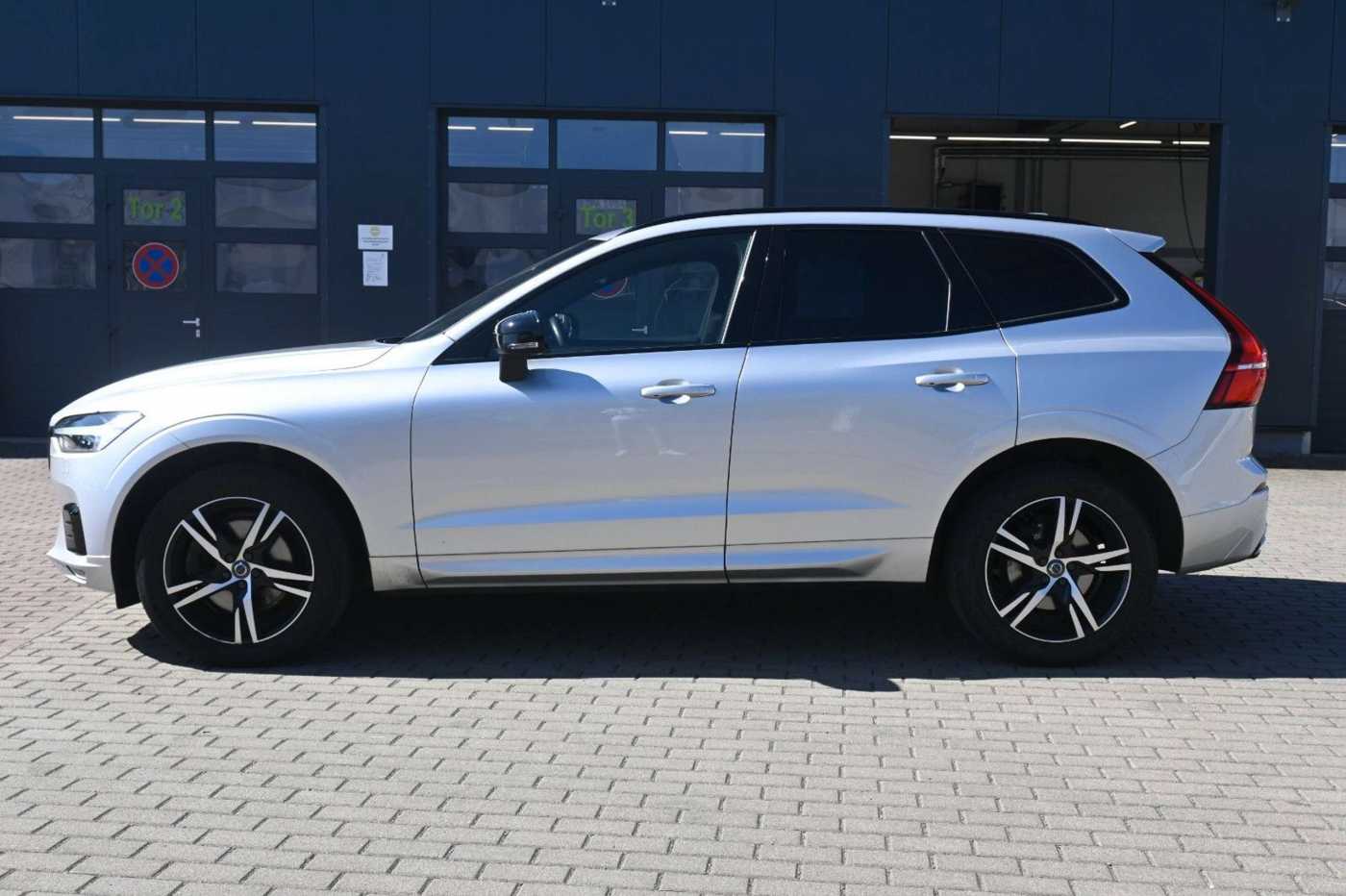Volvo  B4 D AWD R-Design*Qi*RFK*STDHZG*ACC*AHK