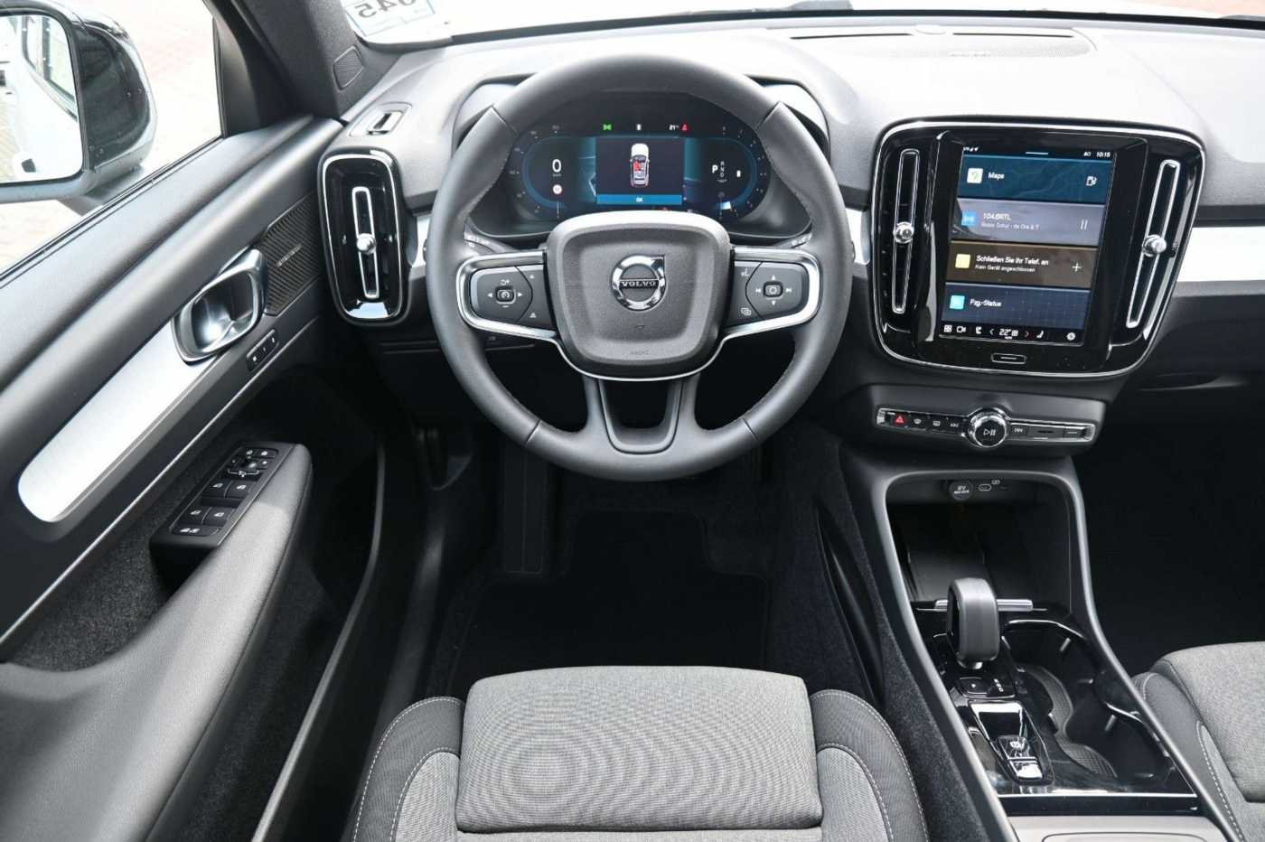 Volvo  Plus Dark *ACC*BLIS*H&K*FSHZG*AHK*