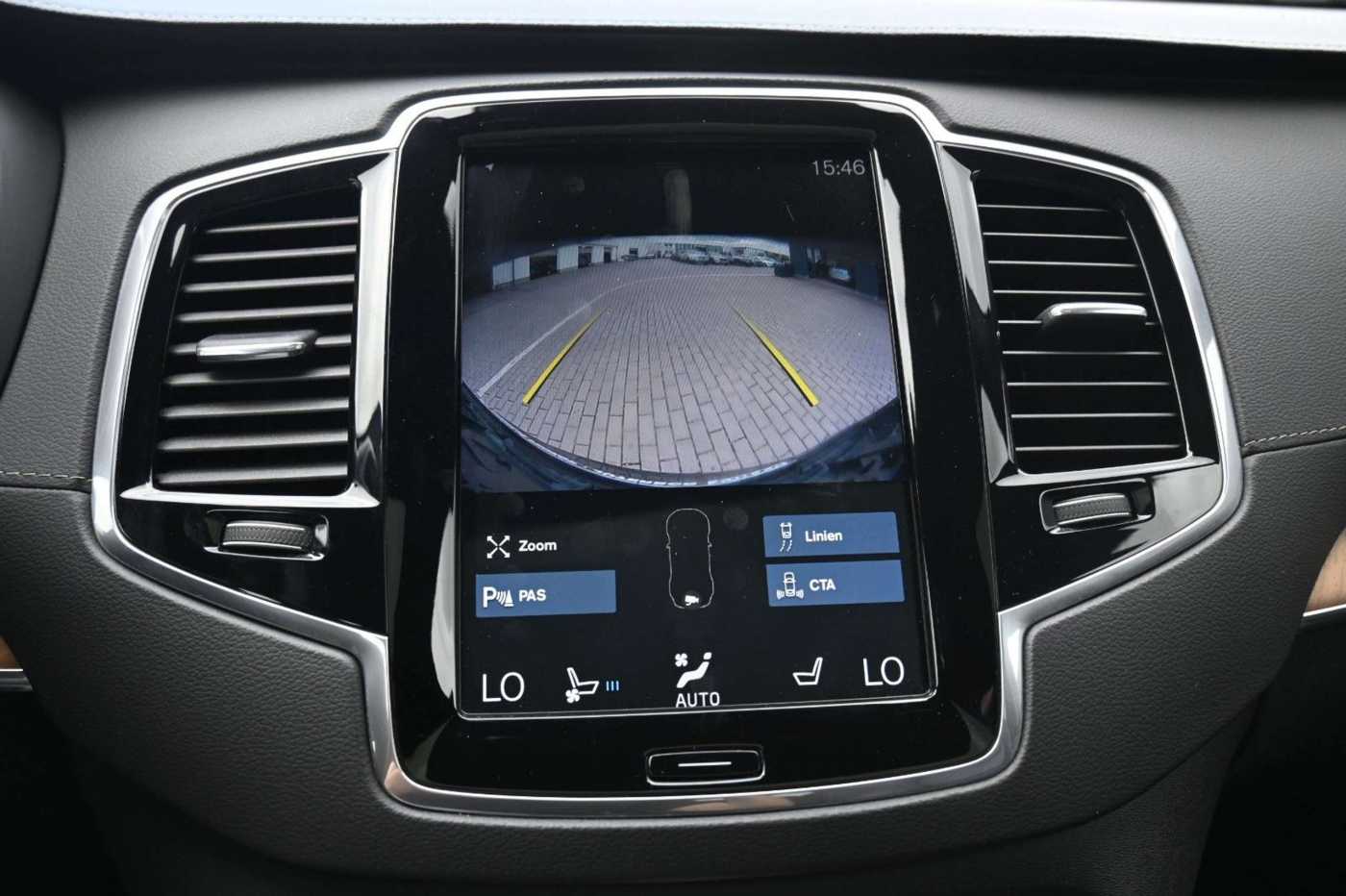 Volvo  D5 Inscription AWD *B&W*LUFT*PANO*MASS*HUD*
