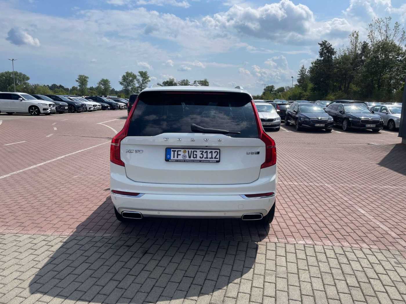 Volvo  Mietkauf *XC90 Incription*AWD*KAM*Navi