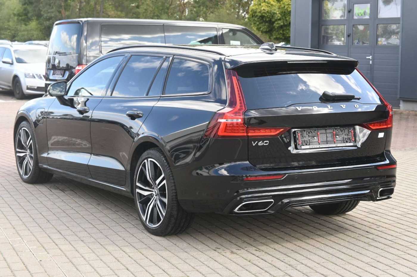 Volvo  T6 AWD Recharge RDesign*LED*PANO*HUD*360*H&K