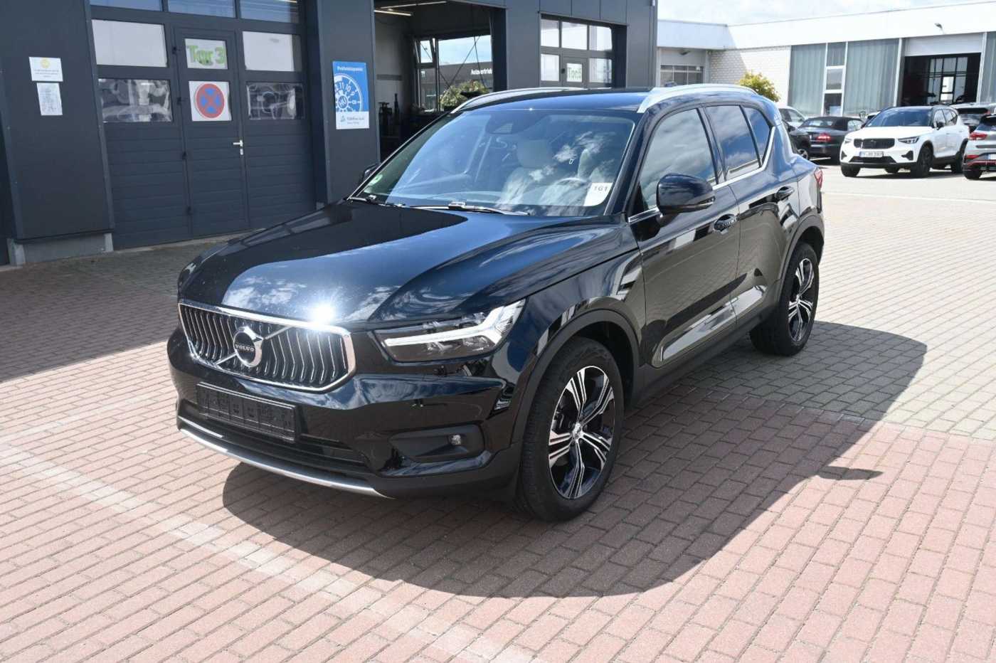 Volvo  T3 Benzin Inscription*H&K*STHZG*RFK*Leder*