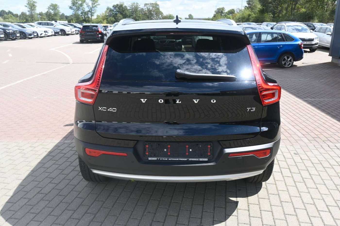 Volvo  T3 Benzin Inscription*H&K*STHZG*RFK*Leder*