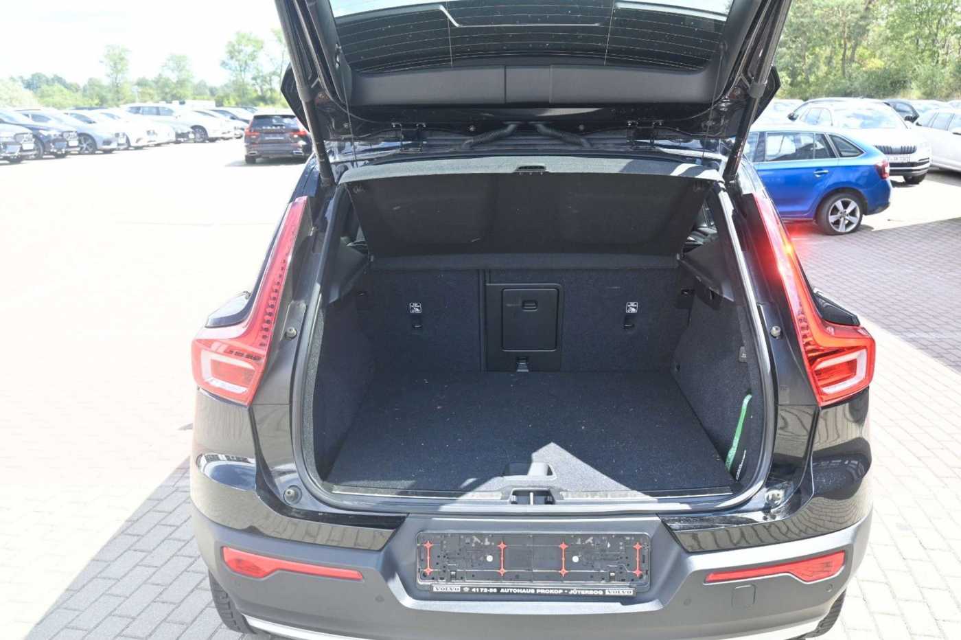Volvo  T3 Benzin Inscription*H&K*STHZG*RFK*Leder*